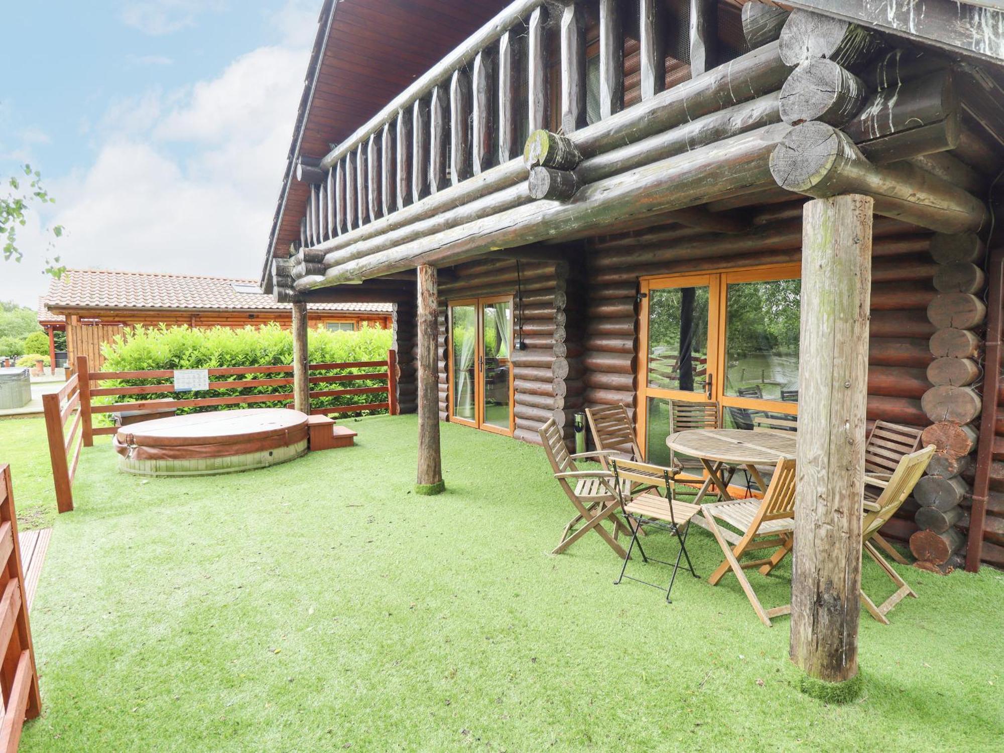 10 Duck Lagoon Tattershall Exterior photo
